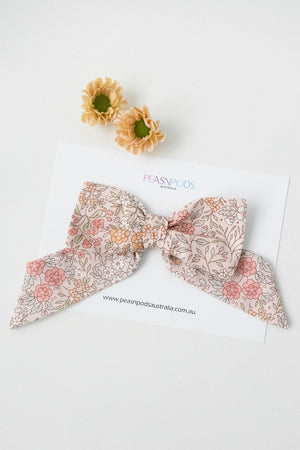 Amelie Tail Bows