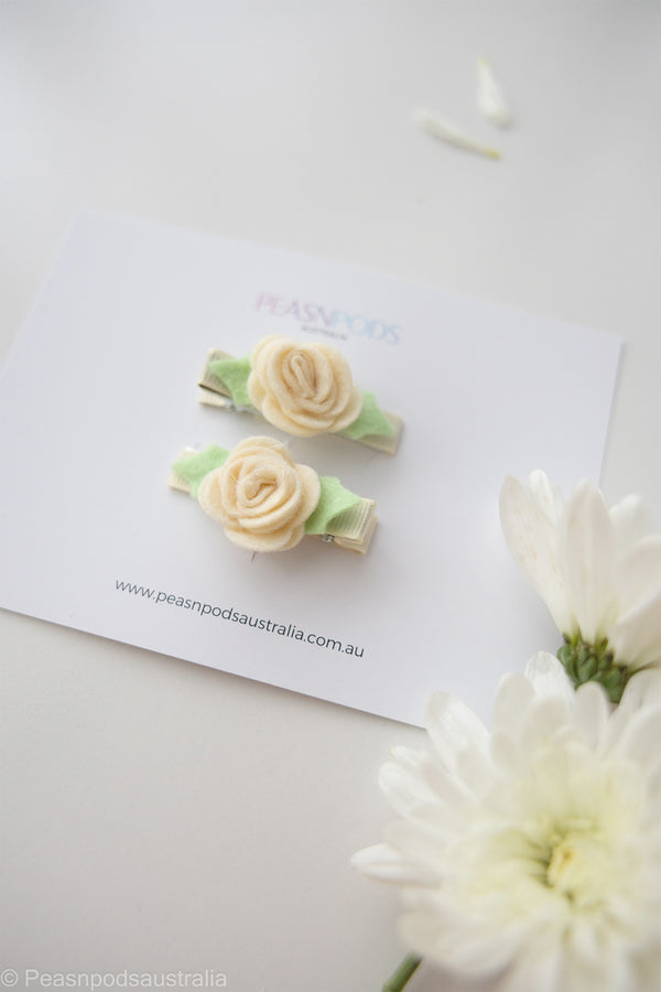 Felt Rose Clips